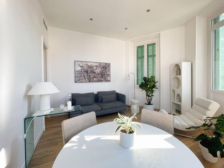 Climatise Centre De Apartamento